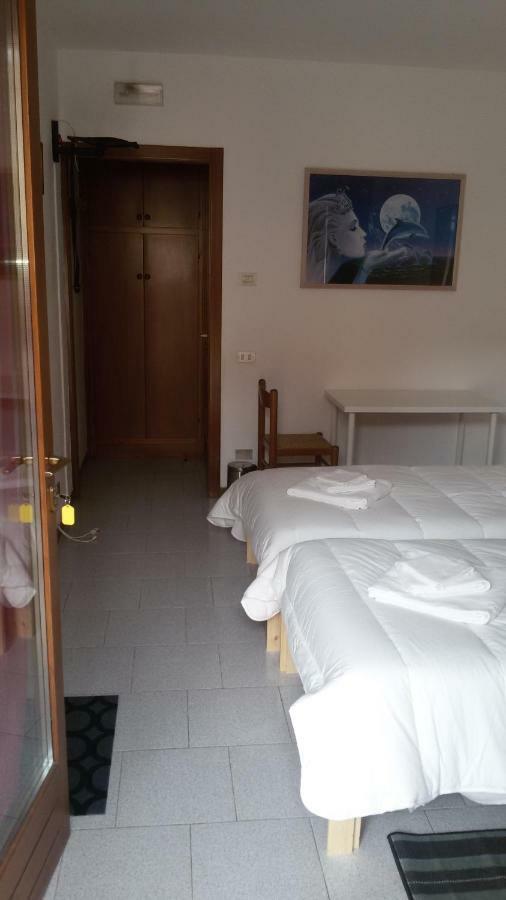 Hotel Afrodite Palu Exteriér fotografie
